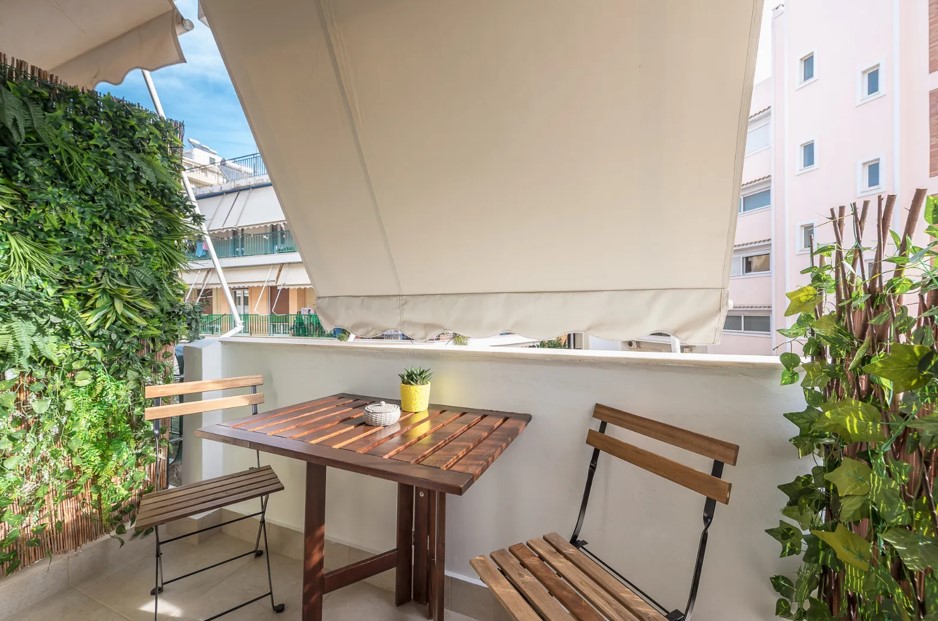 (for sale) Residential Apartment || Athens south suburbs / Zografou - 74.0sq.m, 2 B/R,219.000€