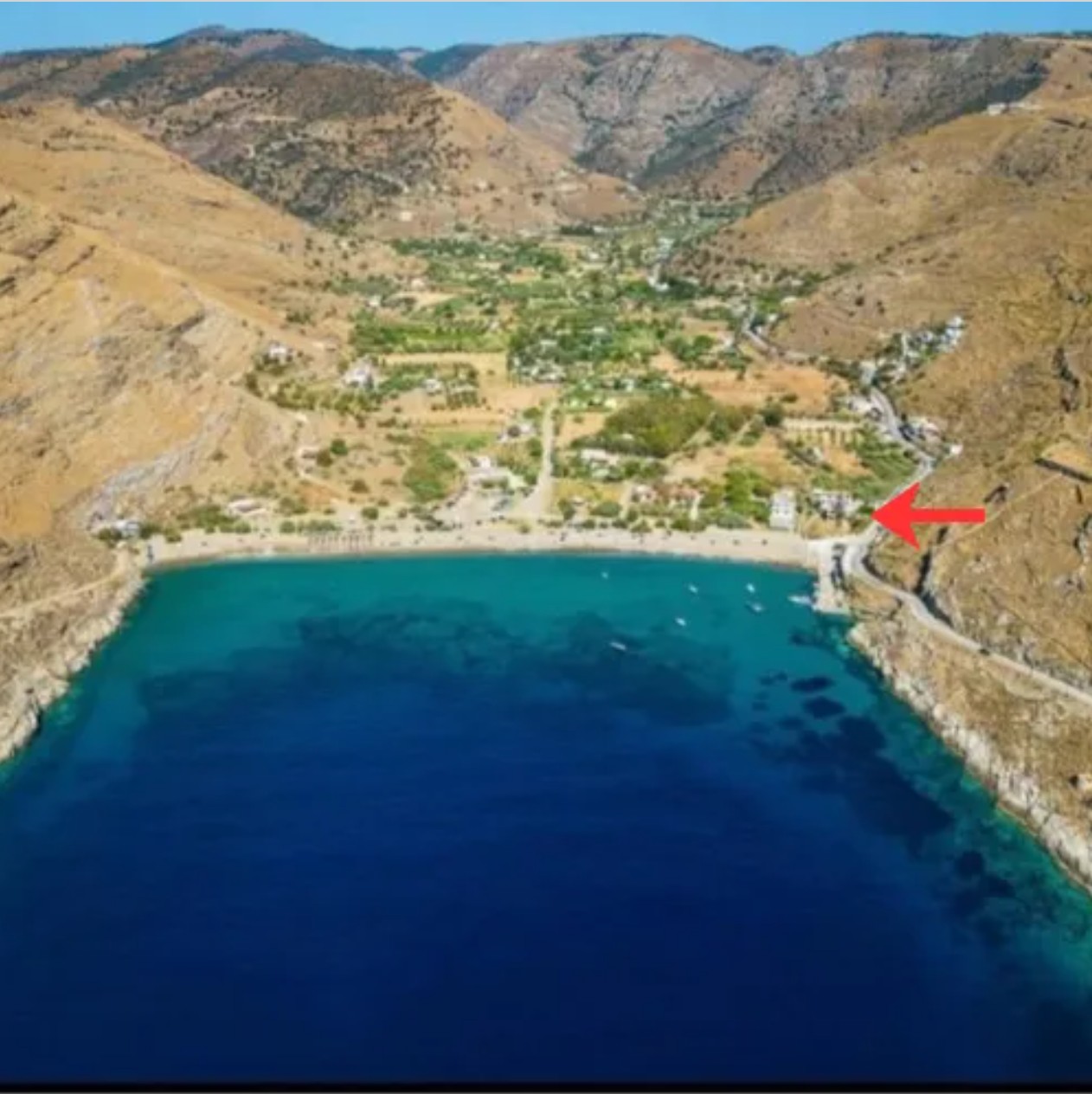 (προς πώληση) Αξιοποιήσιμη Γη Οικόπεδο || Ν. Κυκλάδων / Κέα - 975.0τ.μ., 230.000€