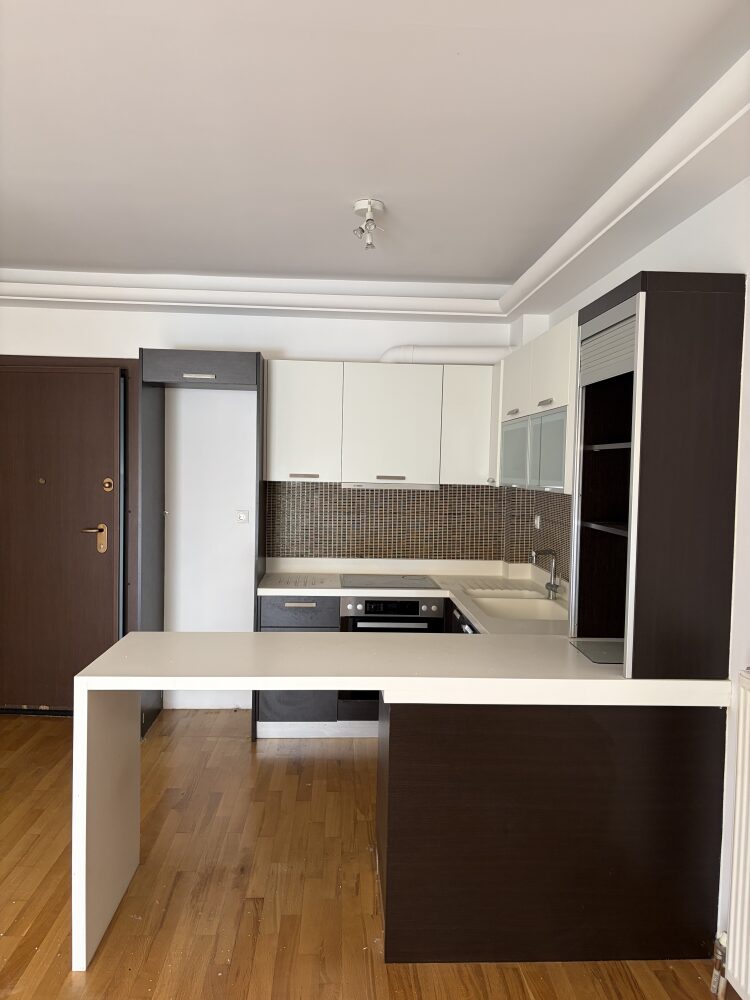 (for rent) Residential Apartment || Athens north suburbs / Pefki - 76.0sq.m, 2 B/R,1.000€