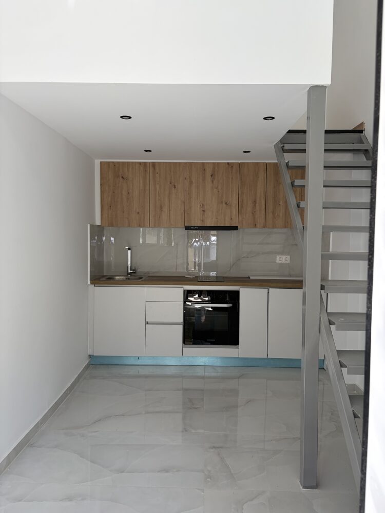 (for rent) Residential Studio || Athens south suburbs / Kaisariani - 30.0sq.m, 1 B/R,450€