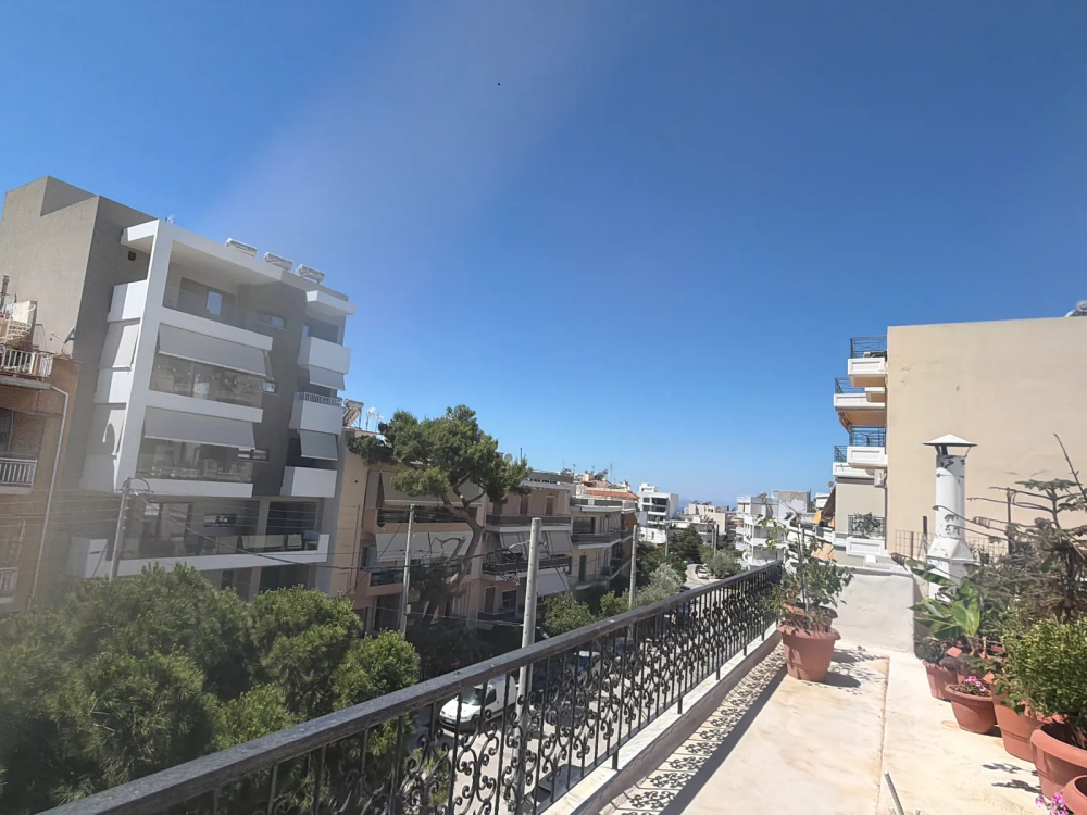 (for sale) Residential Apartment || Athens south suburbs / Ilioupoli - 115.0sq.m, 3 B/R,349.000€