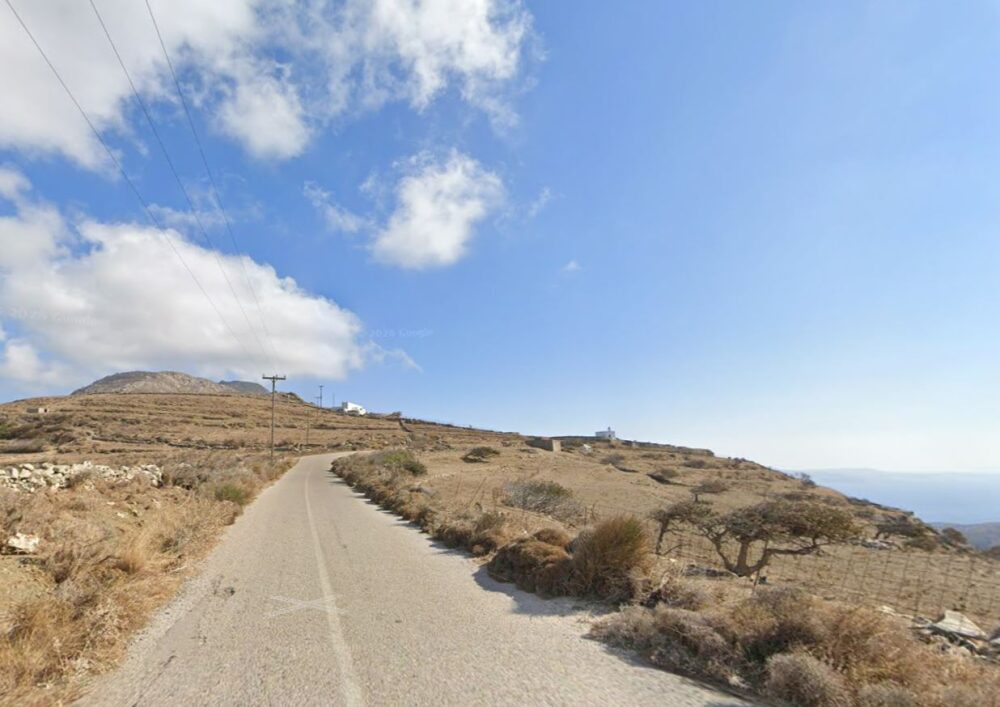 (Προς Πώληση) Αξιοποιήσιμη Γη Οικόπεδο εκτός σχεδίου || Σίφνος /  - 3205τ.μ, 100000&euro;
