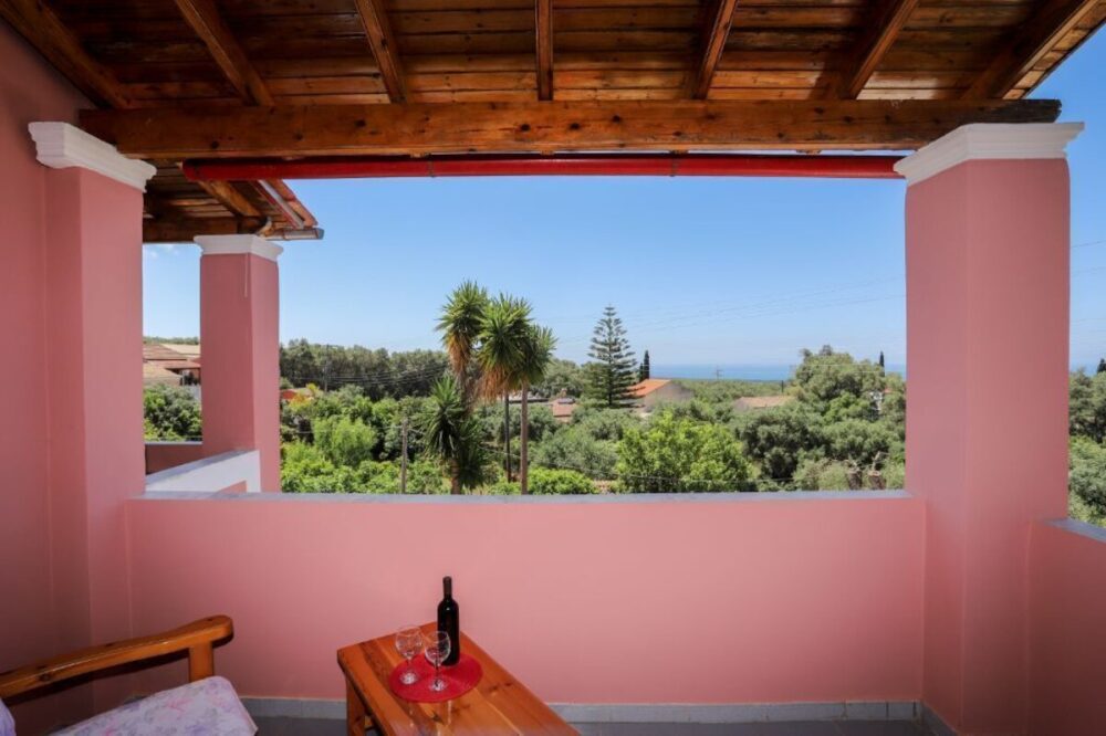 (for sale) Residential Maisonette || Corfu Prefecture / Corfu - 200.0sq.m, 4 B/R,550.000€