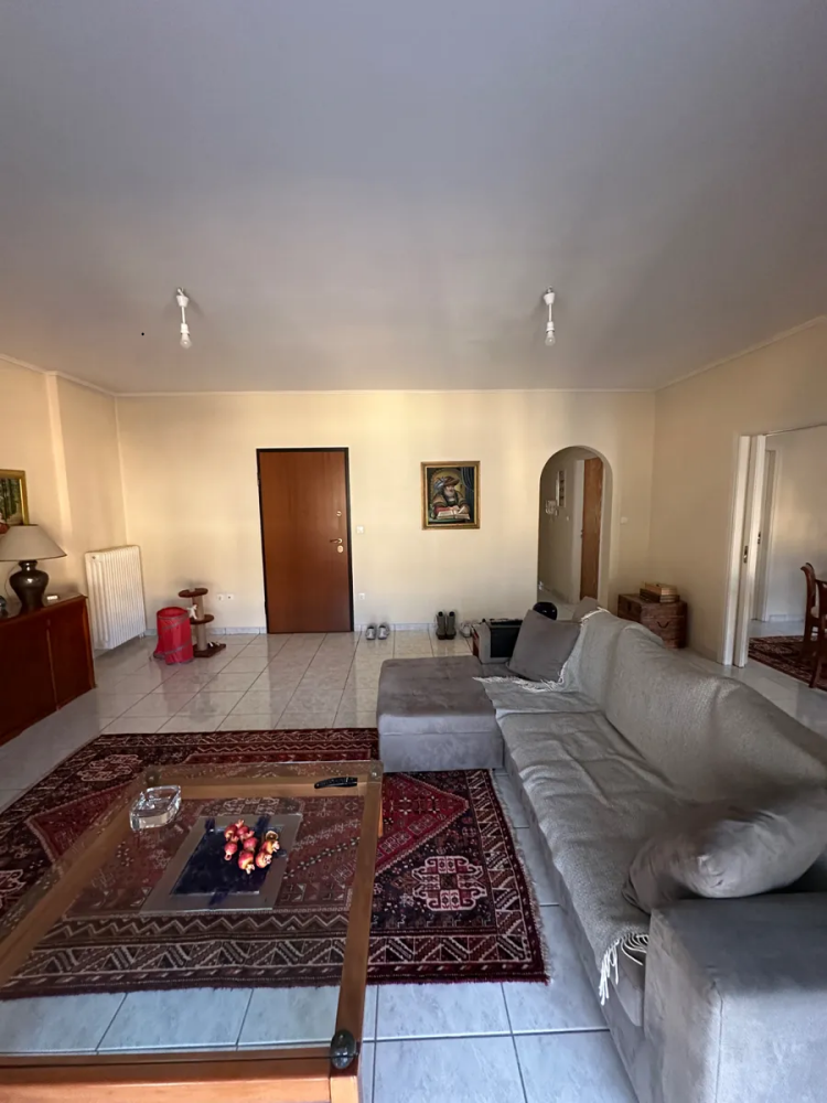 (for sale) Residential Floor Apartment || Athens south suburbs / Glyfada - 113.0sq.m, 3 B/R,390.000€