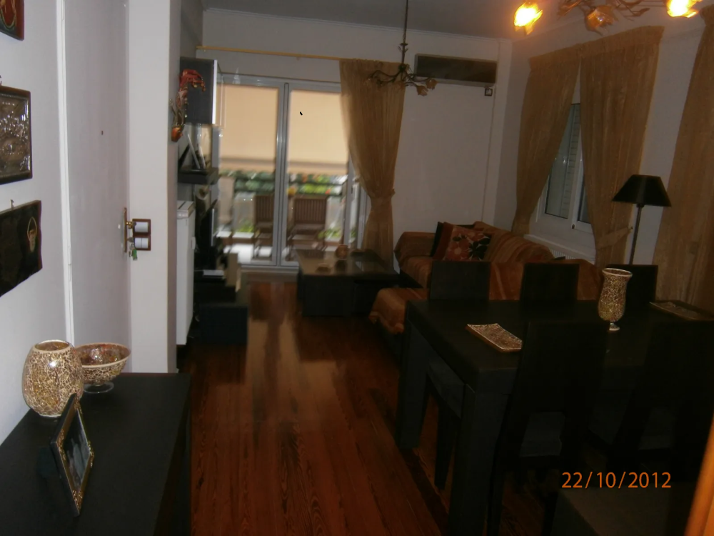 (for sale) Residential Apartment || Athens south suburbs / Voula - 71.0sq.m, 2 B/R,350.000€
