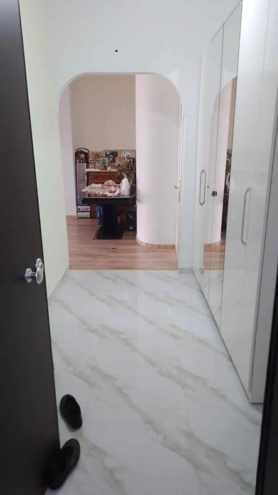 (for sale) Residential Apartment || Athens center / Attiki - 81.0sq.m, 2 B/R,180.000€