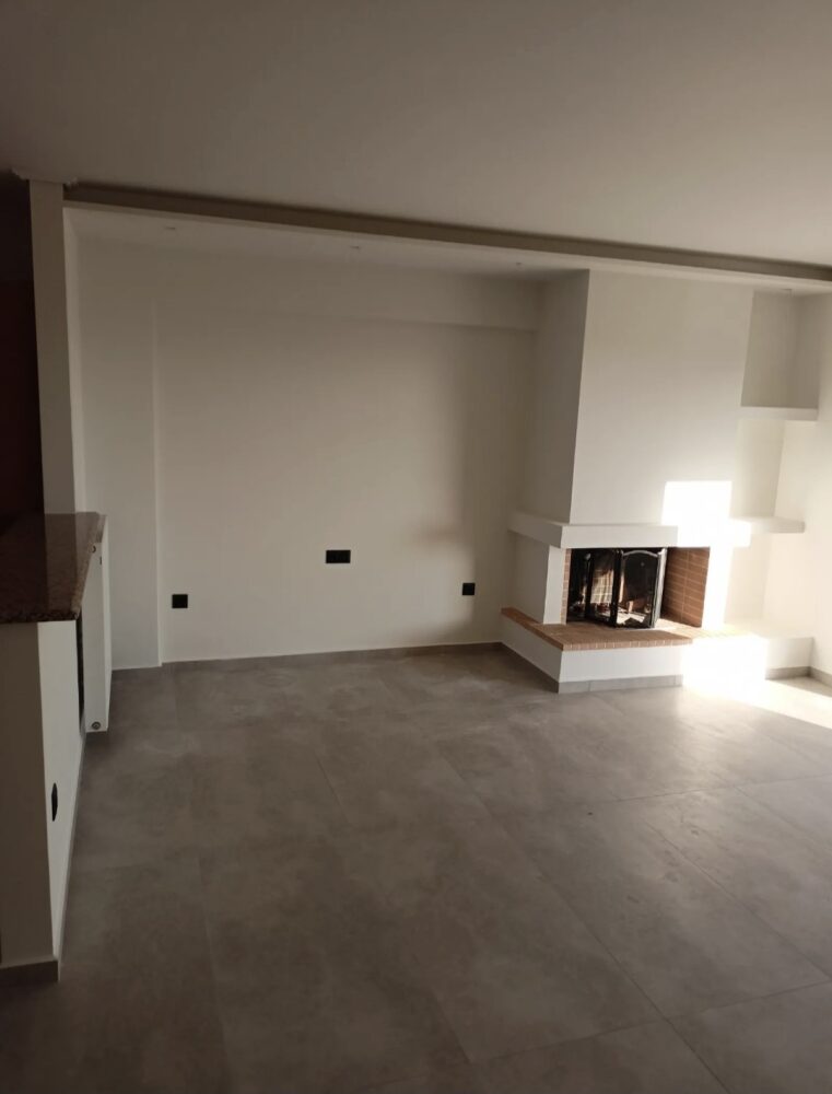 (for rent) Residential Apartment || Athens north suburbs / Chalandri - 85.0sq.m, 2 B/R,1.350€