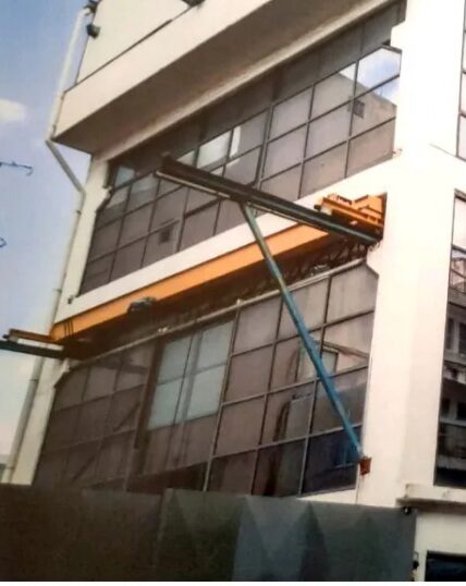 (for sale) Commercial Commercial space || Athens south suburbs / Agios Dimitrios - 2340.0sq.m, 3.700.000€
