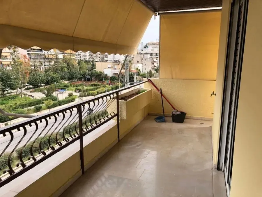 (for sale) Residential Floor Apartment || Athens south suburbs / Alimos - 98.0sq.m, 3 B/R,275.000€